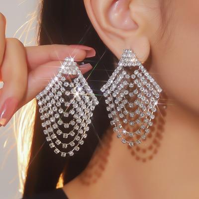 European and American Personality Exaggerated Rhinestone Earrings Women, Temperament Versatile Super Flash Stud Earrings