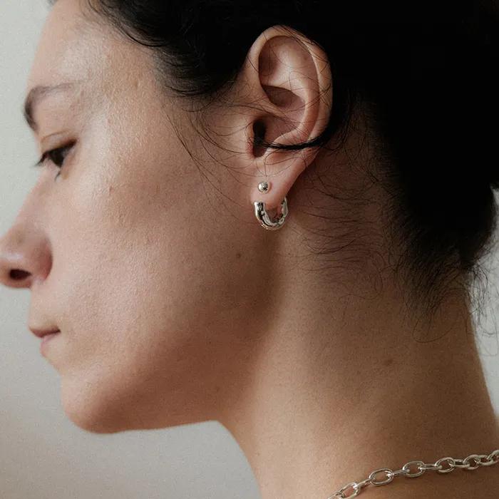 Bumpy Curve Earring - Silver