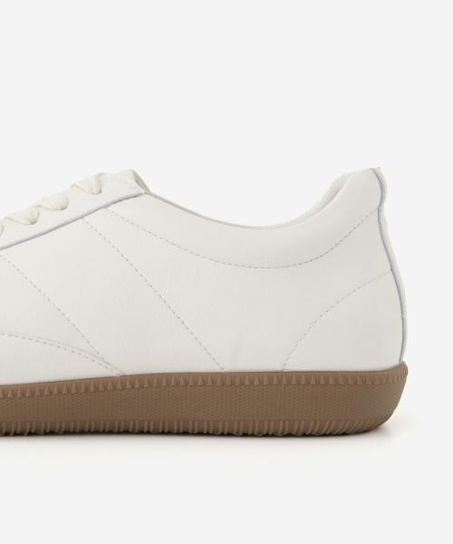 [Romantic Move] Easy Bonis Flat Sneakers R26M900WHT