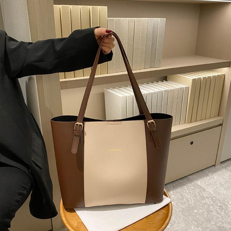 Minimalist Tote Bag with Detachable Inner Pouch Gold Hardware Large Capacity Shoulder Purse for Women Commuter Work Handbag