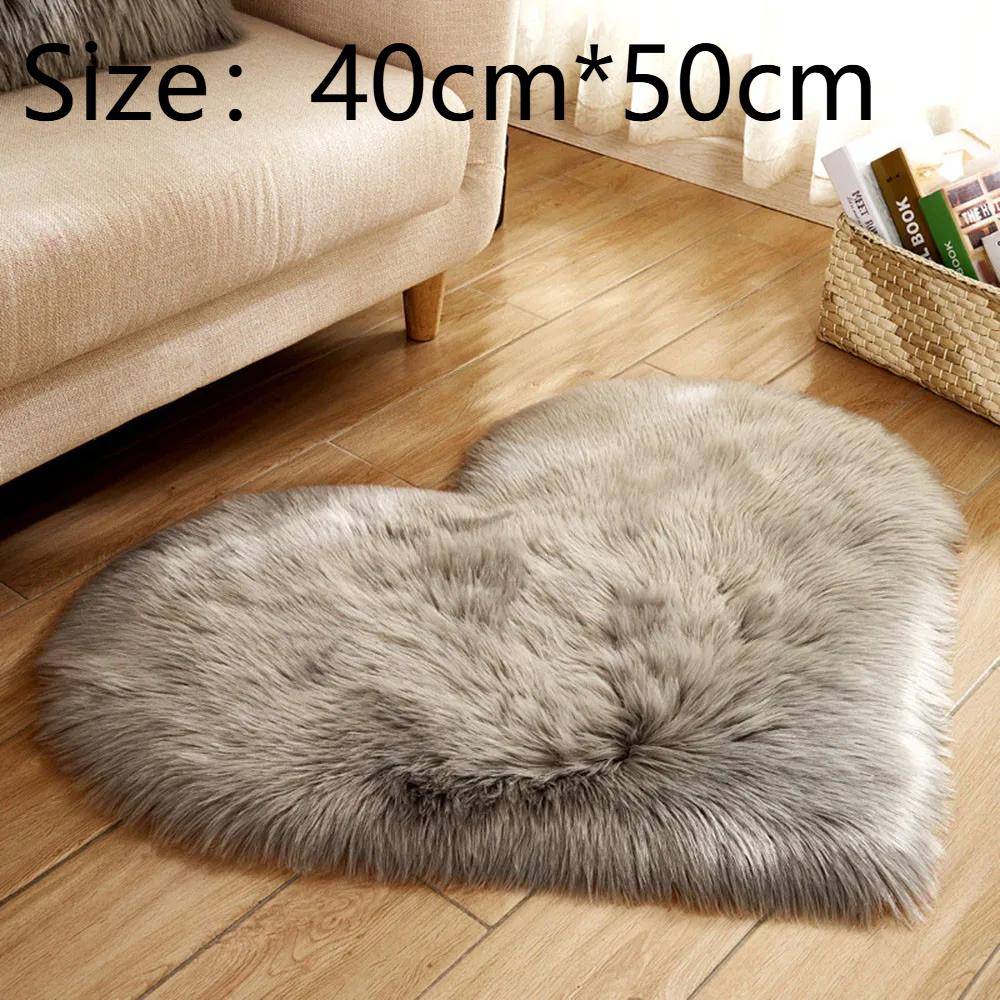 Faux Fur Area Rugs Heart Artificial Sheepskin Carpet Non Slip Floor Wool Fluffy Soft Mat Bedroom for Living Room
