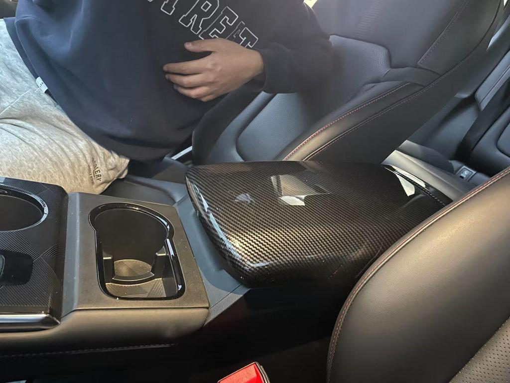 Fits 2022 Trumpchi Shadow Leopard: gear shift frame, armrest, rear anti-kick, center console air vents, steering wheel, and car emblem.