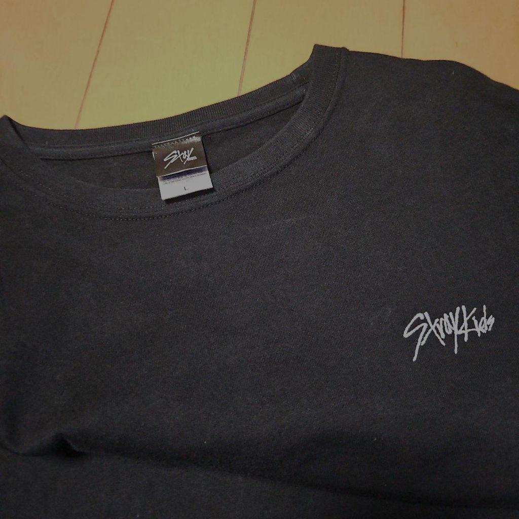 [USED] Stray Kids Reno Official Patch T-Shirt