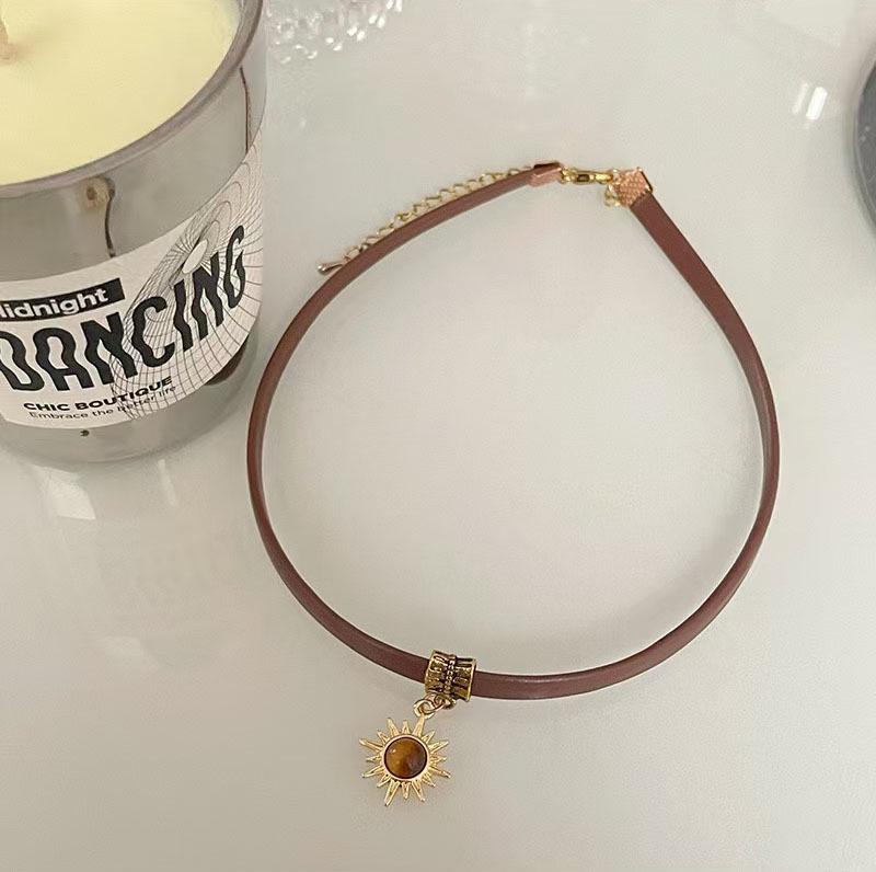 Maillard Sunflower Brown Tiger Eye Leather Necklace - Women's Luxury Clavicle Chain