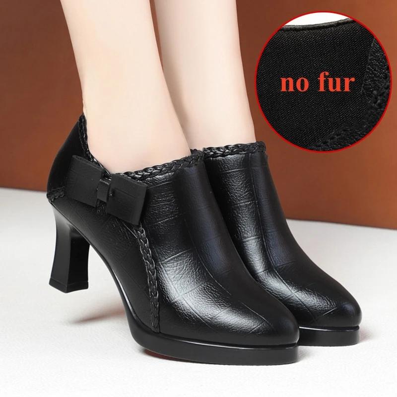 Scarpe con Tacco Alto a Blocco Comode a Bocca Profonda 7cm 9cm con Pelliccia Autunno Inverno 2025 Eleganti Décolleté con Plateau con Fiocco Donna per Ufficio Mamma