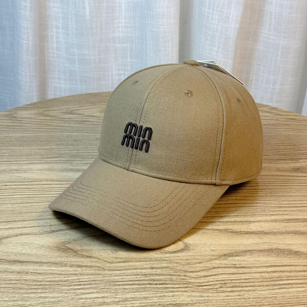 Autumn and Winter Baseball Cap Korean Version Embroidered Fashionable Casual Hard Top Versatile Face Showing Small Trendy Brand Peaked Cap for Women