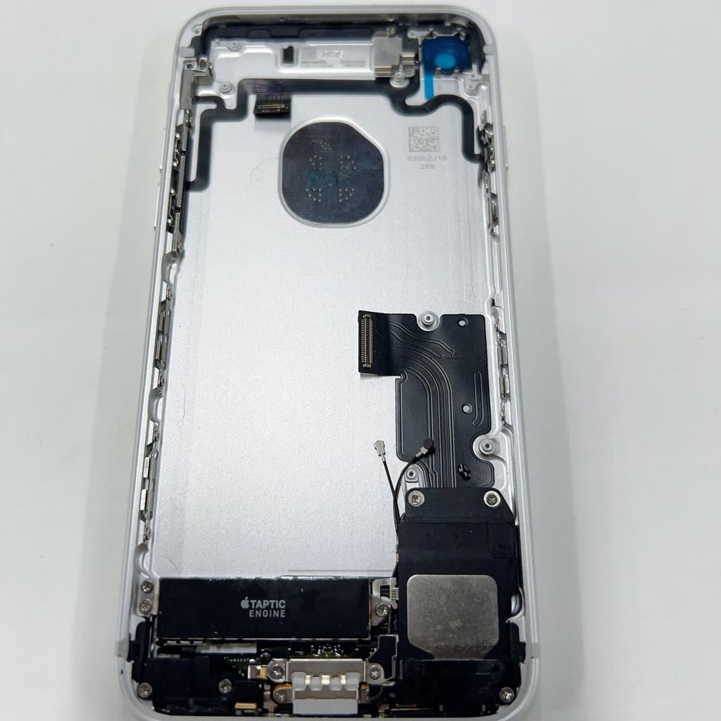 Für iPhone 7 7 Plus Batterierückgehäuseabdeckung mit vollem Kleinteile-Flex-Mittelrahmen mit seitlichen Tasten