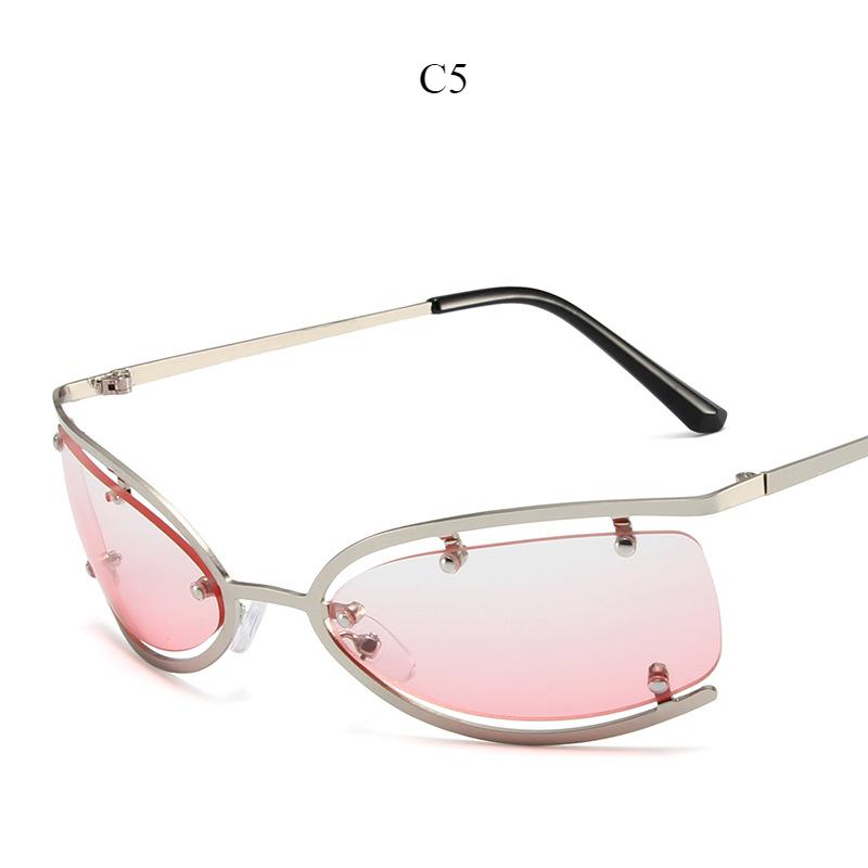 Women's sunglasses, punk style metal personality street photography, fashionable driving beach sunglasses