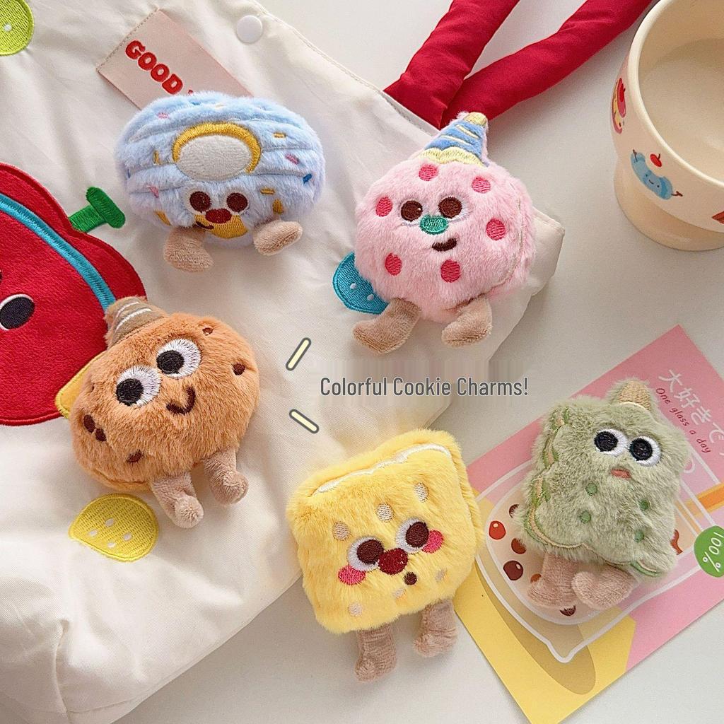 Cute Cartoon Cookie Plush Brooch - Colorful Funny Cookie Man Doll Keychain and Bag Pendant