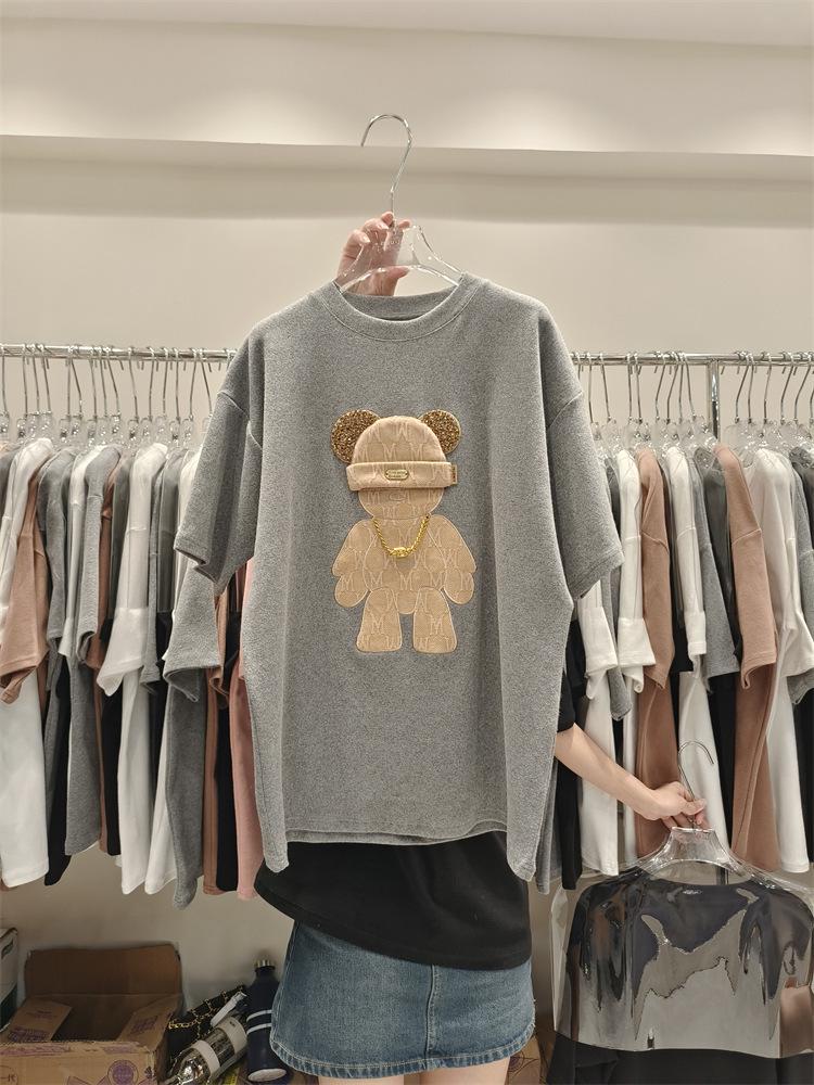 

Футболка свободного кроя с коротким рукавом и принтом в виде мультфильма 2025 года для женщин M