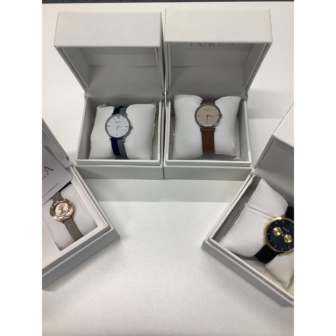 Used [Genuine product] FURLA analog wristwatch 4-piece set