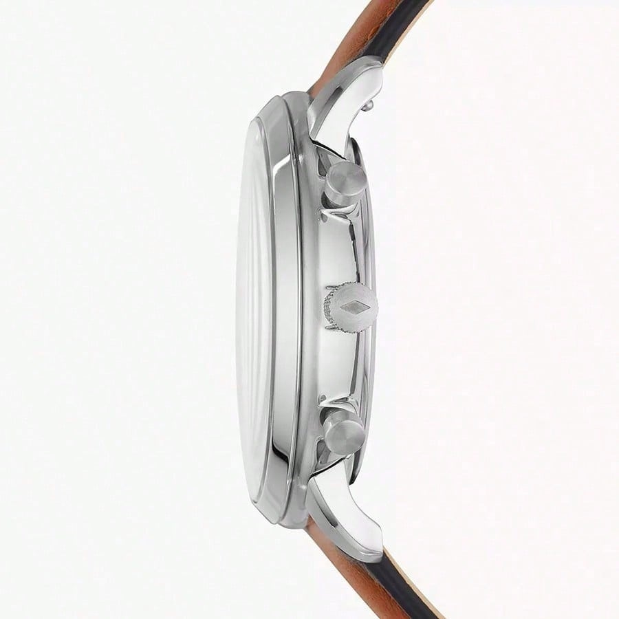 

Fossil Men s Quartz Leather Three-Hand Watch Stainless Steel Case/Scratch Resistant Glass FS5735