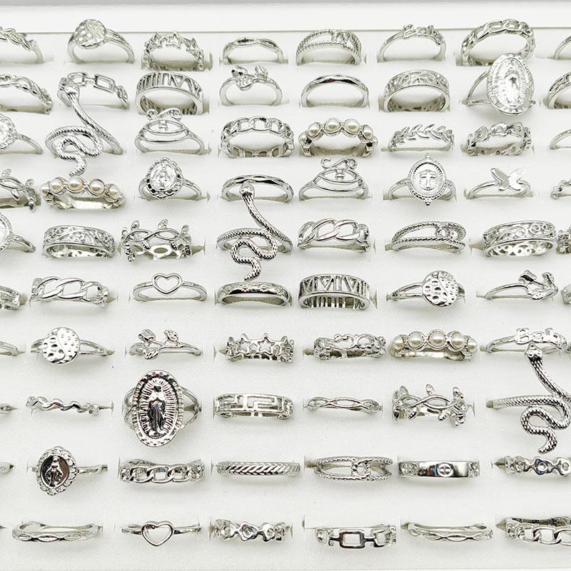 30pcs/Lot Mix Style Pearl Silver Color Finger Rings Animal Snake Chain Hollow Leaf Party Jewelry Girl Love Butterfly Flower Gift