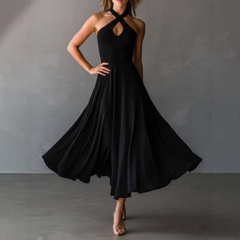 Retro Elegant Black Keyhole Backless Halter Neck A-line Long Dress for Women