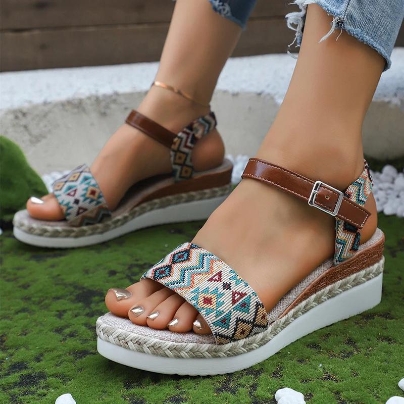 Geometry Striped Wedge Sandals for Women Summer Lightweight Beach Shoes Woman Plus Size Fashion Buckle Strap Platform Sandalias