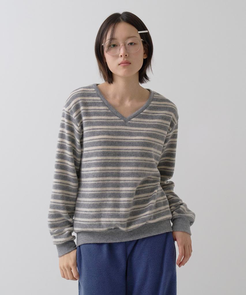 Sayu Striped Brush V-Neck Pullover Gray