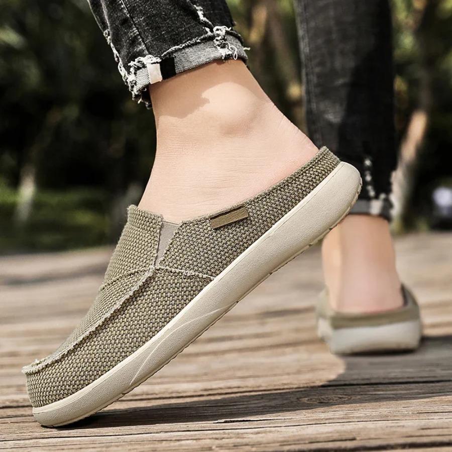 2025 New Casual Loafers Mens Shoes Outdoor Walking Canvas Shoes Man Slippers Korean Trend Baotou Mules Drag Slides Shoes for Men