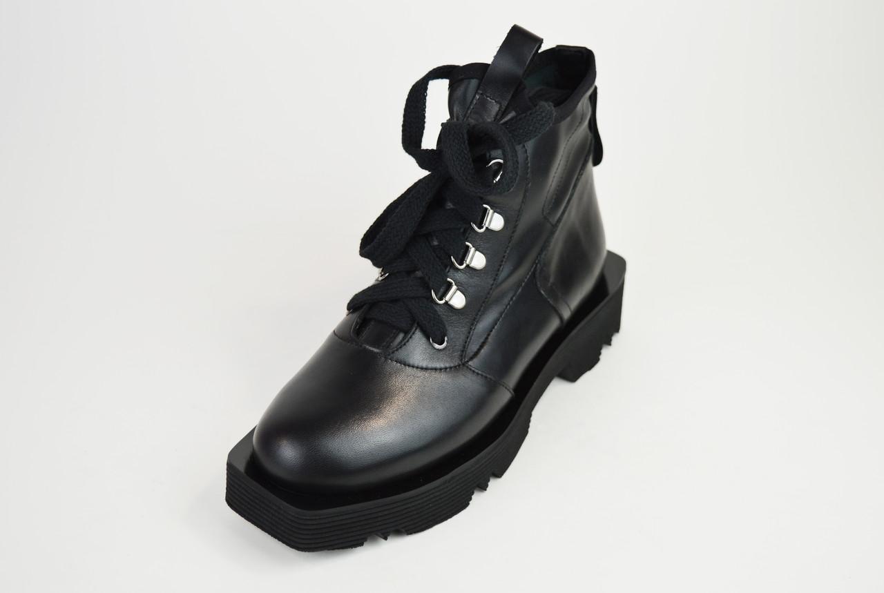 

Черевики Lottini 115141 36 Чорна шкіра 38 чорний