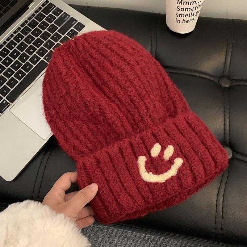 Korean Style Small Smiling Face Pile Hat Knitted Woolen Hat for Women Autumn and Winter New Hat