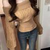 2026 Women's Elegant Slim Fit One-Shoulder Cable Knit Sweater - French Retro, Soft Texture, Christmas Edition