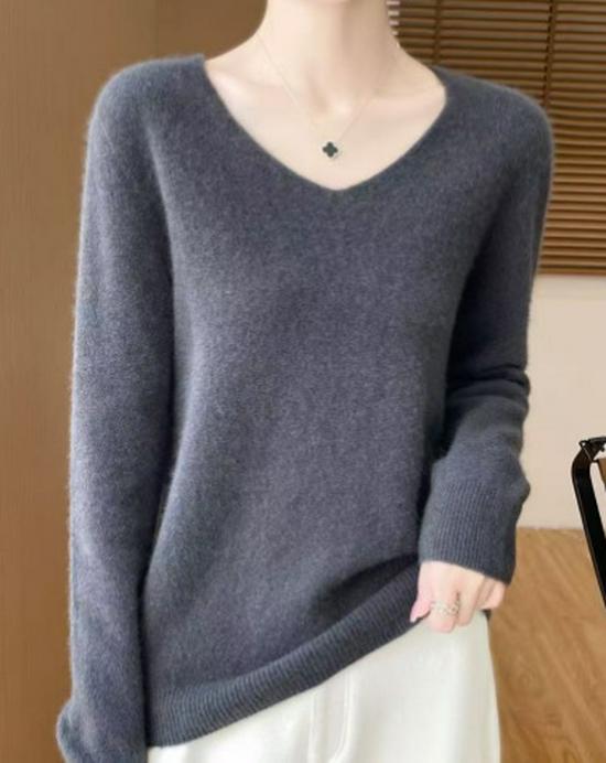 Women's V-Neck Knit Sweater: Loose-Fit, Flat Base Layer for Autumn/Winter, Solid Color Pullover Style