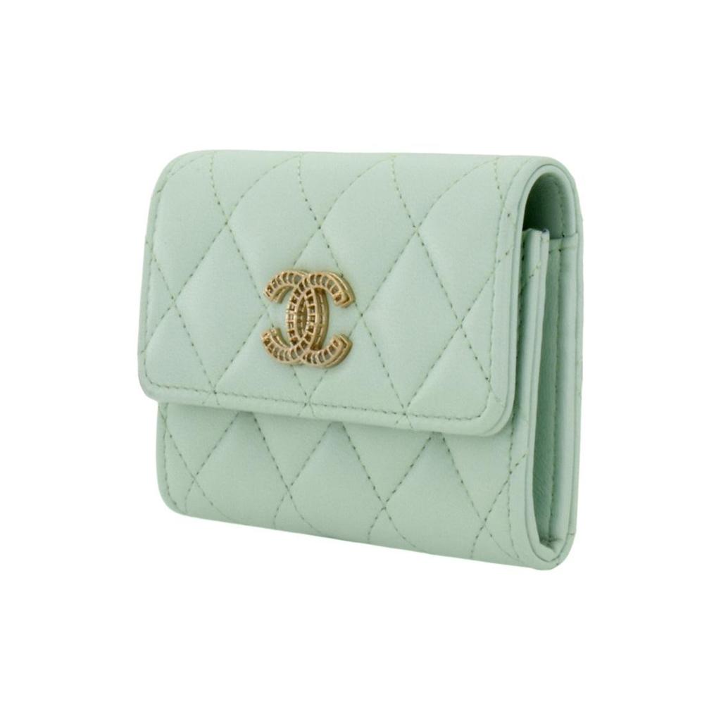 Chanel  Quadri-Quilted  Double C Logo  Handbag  Women's Style  Green