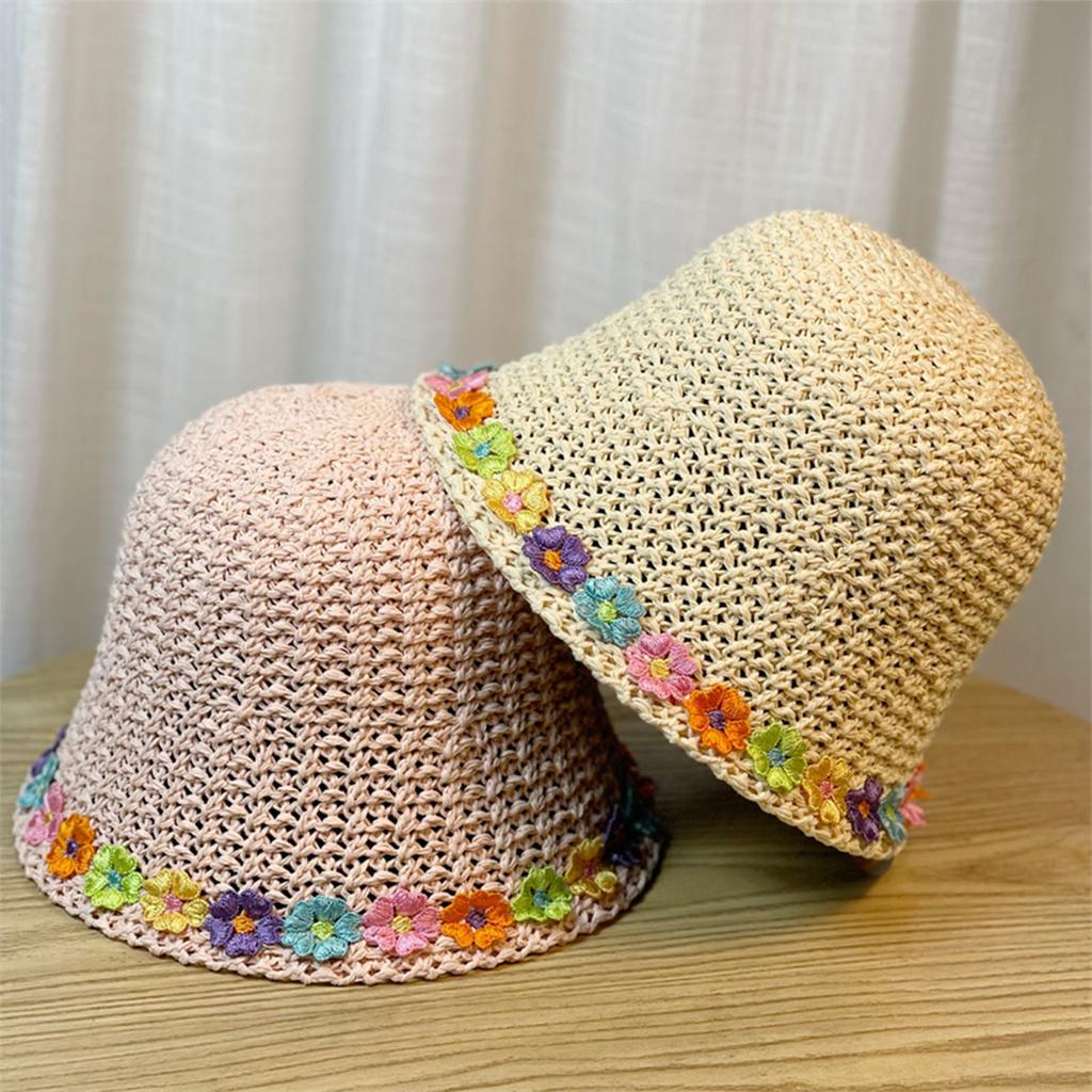 Girls Teens Crochet Bucket Hat with Flower Decals Woman Straw Weaving Floppy Hat Teens Summer Spring Camping Sun Hat