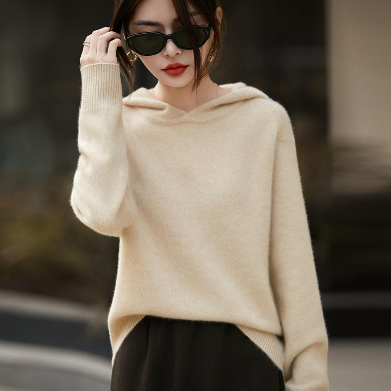 Cozy 100% Ultra-Fine Wool Hooded Drop Shoulder Sweater for Autumn and Winter