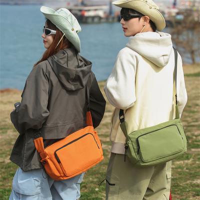 Solid Color Crossbody Bag Large Capacity Water-Repellent Shoulder Bag Student Nylon Messenger Bag