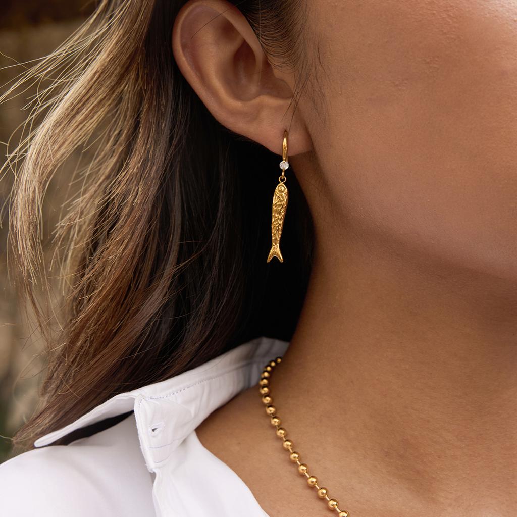 Youthway Classic Fish Drop Earrings For Women Minimalist 18K Gold Plated Stainless Steel Earrings Simple Fashion Jewelry Gift