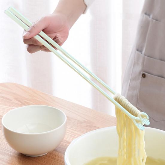 1 Pair Helping Hands Chopsticks Non-Slip Grip Palm Design Chopsticks Reusable Eating Chopstick for Sushi Noodles
