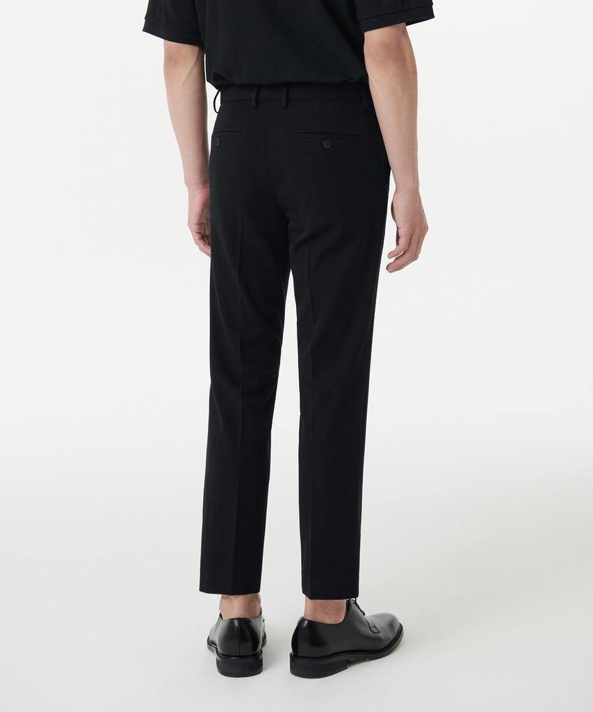 Musinsa Standard Tapered Hidden Banding Crop Slacks [Black]