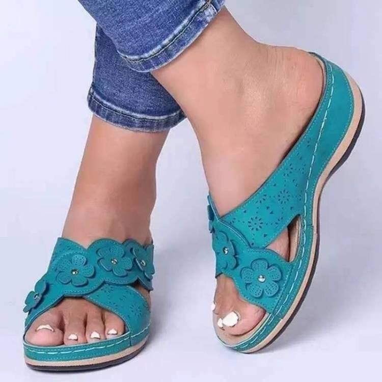 Übergröße Retro Blume Dekorative Keilsandaletten Flache Sohle Runde Zehenpartie Lässig Strand Damen Schuhe