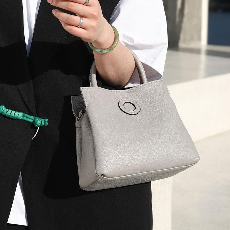 High-quality Real Cowhide Lychee Pattern Bucket Bag OEM Large-capacity Portable Messenger Women's Bag