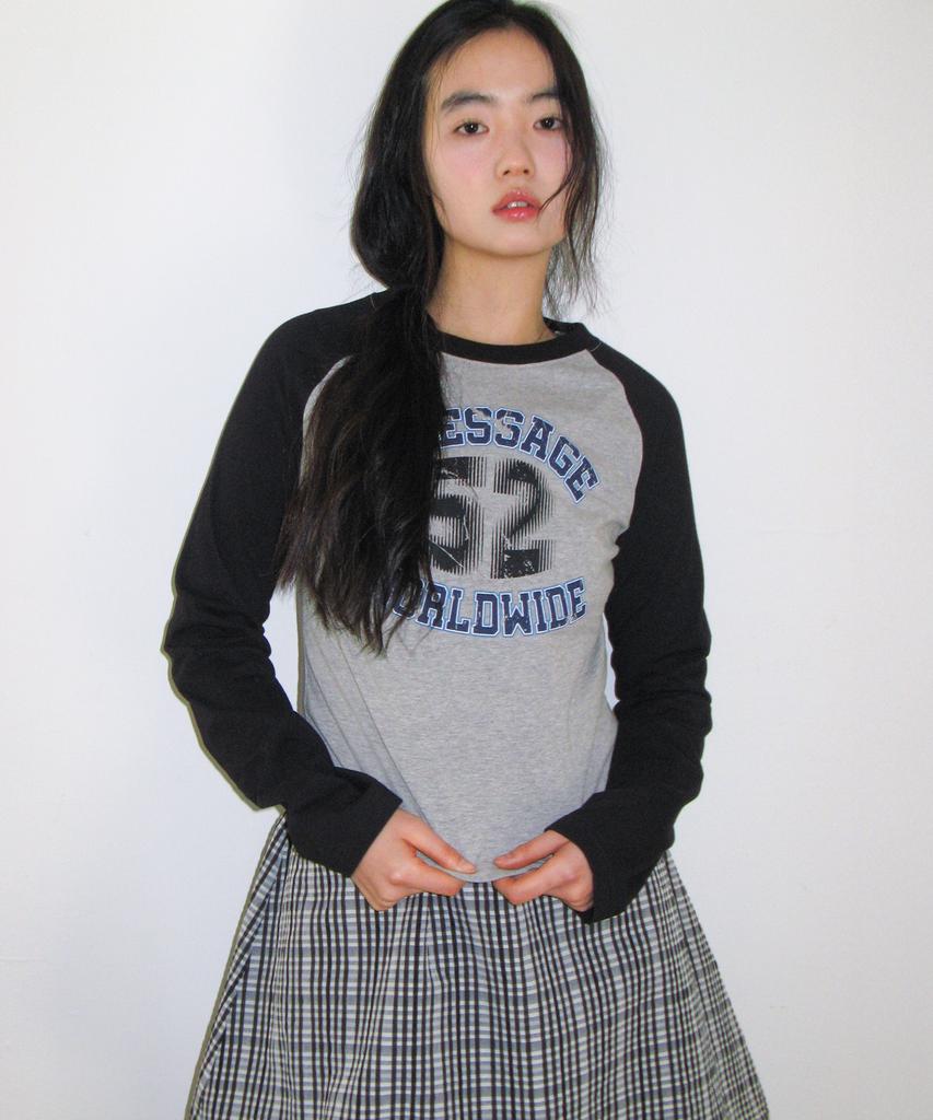 AMES-WORLDWIDE Vintage 52 Raglan Ls Tee Black