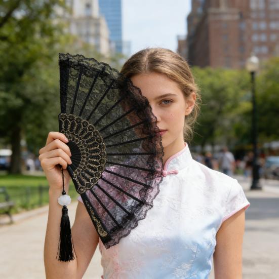 Retro Style Fan Wing Chun Dance Fan 45cm Unfolding Width Fan with Weighted Tassels Stable Rotation Stage Performance Fan