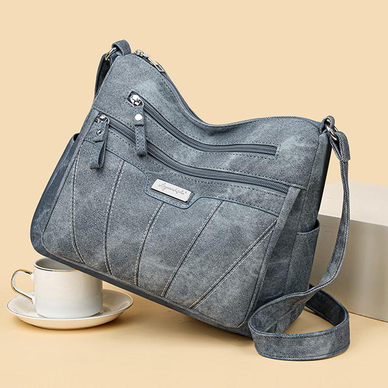 Multi-layer Middle-aged  Messenger Bag Versatile Casual Women's Bag Retro Large-capacity Shoulder Bag