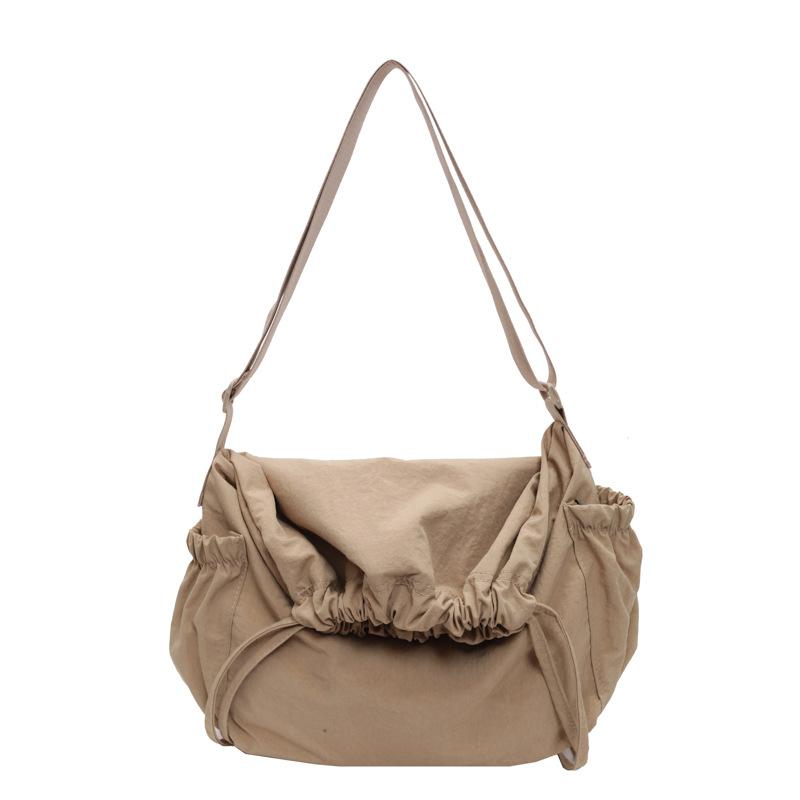 Simple Nylon Cloth Drawstring Shoulder Bag Women's New Messenger Bag Light Work Tote Bag