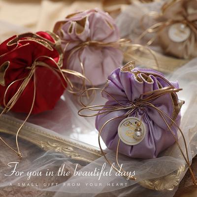 Luxury Packing Drawstring Velvet Pouch Silk Gift Bag For Jewelry Wedding Candy Boxes With Pearl String Decor Favors Bag Wrapping