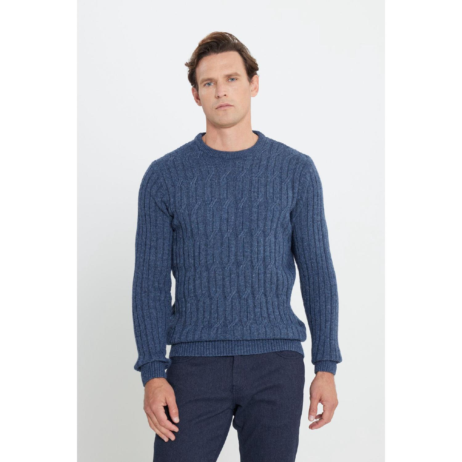 

Мужской синий шерстяной свитер стандартного кроя с круглым вырезом и жаккардовым трикотажем-авиатором S