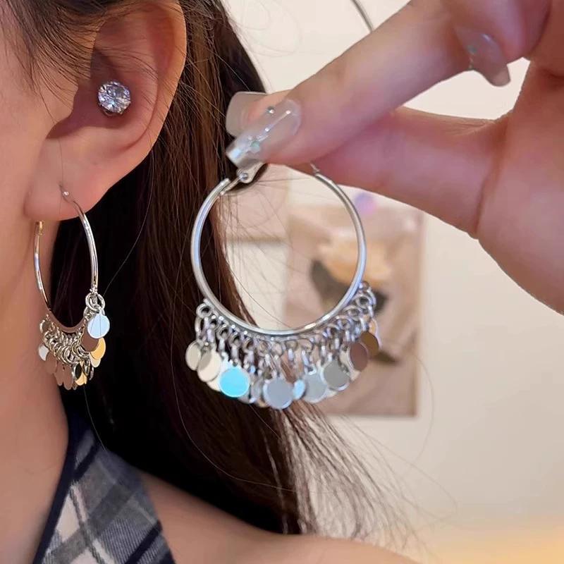 Retro Metal Sequin Tassel Dangle Earrings for Women Geometric Round Hoop Drop Earring Golden Silver Color Punk Statement Jewelry