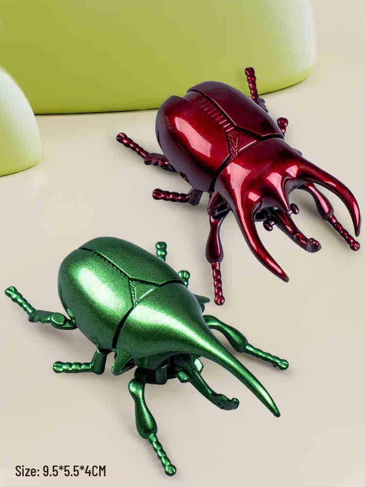Creative Wind-Up Clockwork Beetle Toy: Crawling Prank Insect Model for Kids