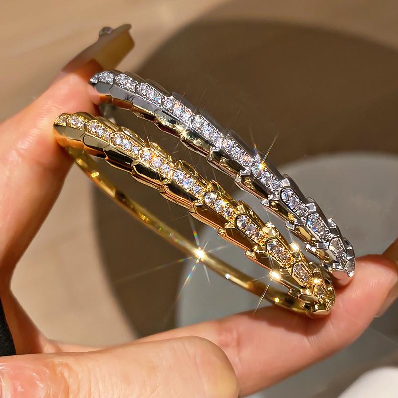 Snake-shaped Bracelet, Exaggerated Temperament, Zircon Bracelet, Light Luxury and High-end Jewelry