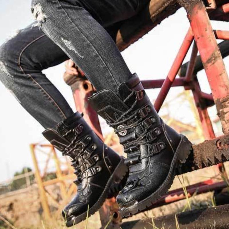 Fashion Men's Military Combat Boots Leather Strap Metal Motorcycle Riding Boots Punk Rock Shoes Anti-slip Zapatos De Seguridad De Hombre