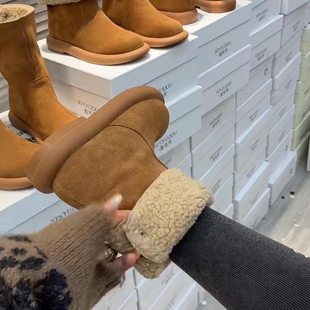Pure Leather Velvet Martin Boots Female Flat Bottom Internet Celebrity Two Wear Milk Tea Color Short Boots Snow Boots