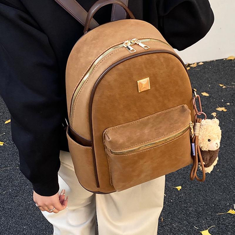 Fashionable Retro-style Women's Casual Travel Large Capacity Backpack with High-end Feel and Double Shoulder Straps