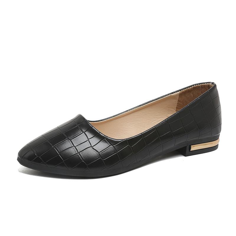 Fashion 2025 Spring and Summer New Women's Flat Shoes Pointed Low Heel Women Bean Shoes Sports Casual Shoes Women Zapatos De Mujer