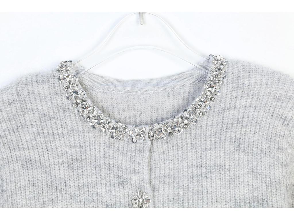 Elegant Diamond-Embellished Knitted Cardigan for a Chic Autumn/Winter Look