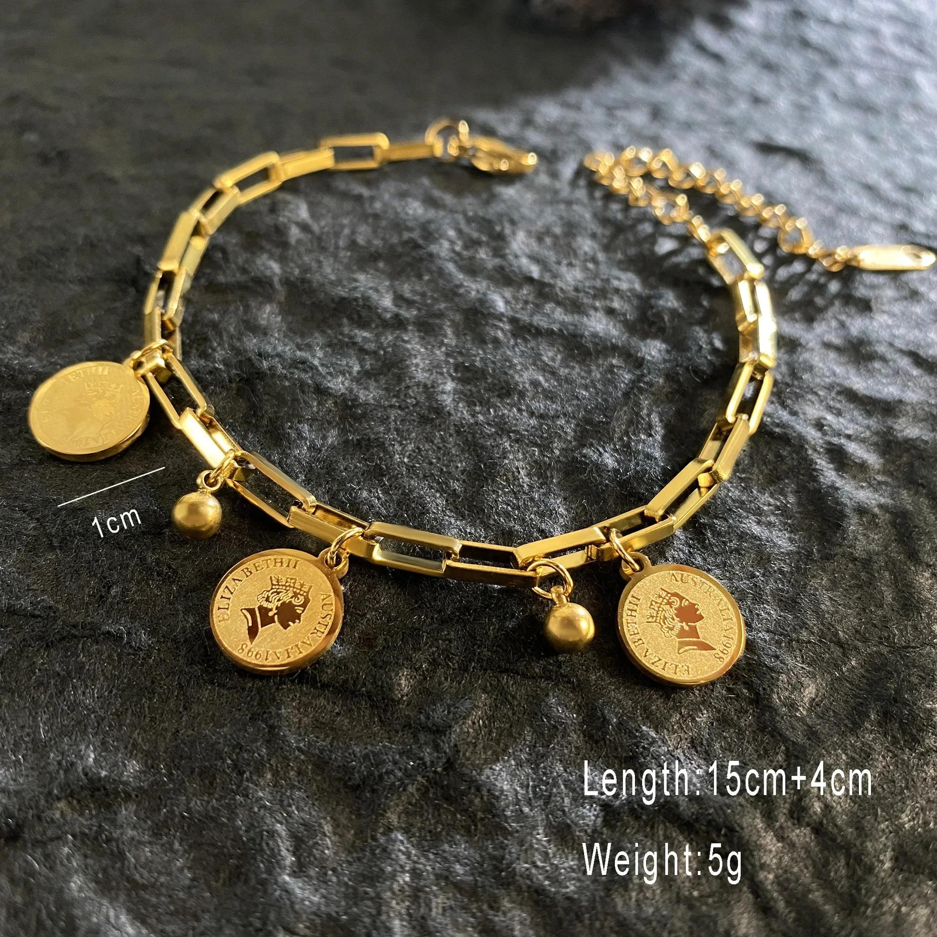 

Queen Coin Letter Gold-plated Stainless Steel Bracelet for Women Small Bell Pendant Adjustable Bracelet Classic Jewelry Gift