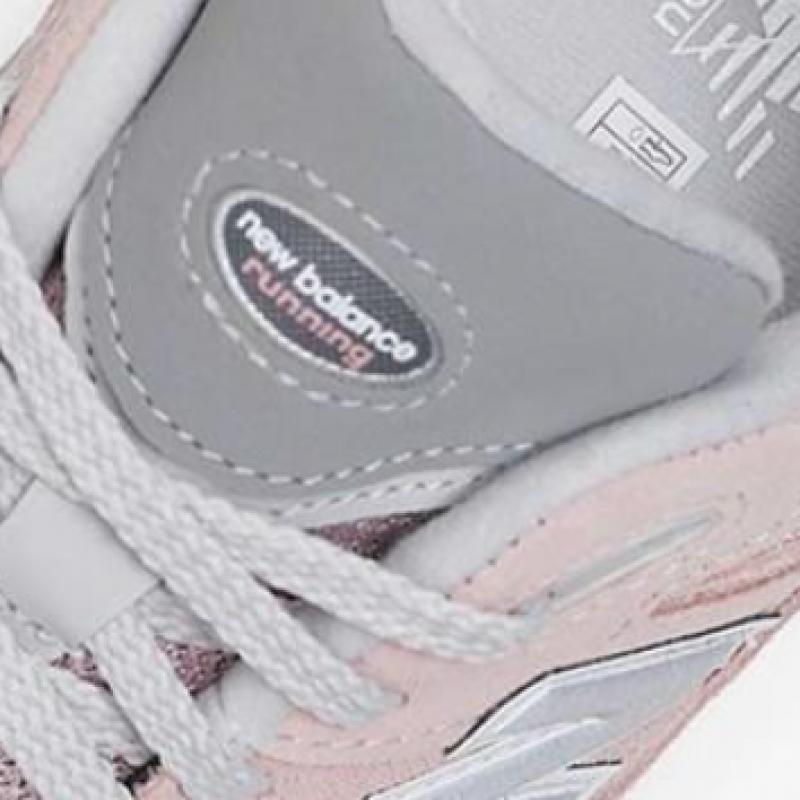 New Balance 2002 Of Pink M2002rfc